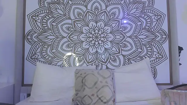 Snapshot of PersefoneWoods1 chatting on September 27, 8:40 pm PersefoneWoods1 online show from September 27, 8:40 pm