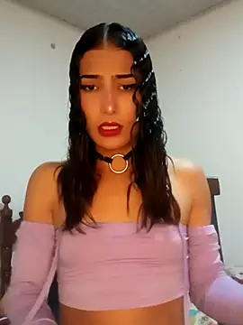 Snapshot of Lanna_hott_ chatting on January 27, 8:17 pm Lanna hott online show from January 27, 8:17 pm