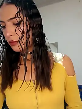 Snapshot of Lanna_hott_ chatting on March 11, 2:51 pm Lanna hott online show from March 11, 2:51 pm