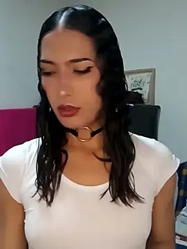 Snapshot of Lanna_hott_ chatting on March 16, 11:59 am Lanna hott online show from March 16, 11:59 am