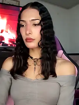 Snapshot of Lanna_hott_ chatting on September 21, 8:36 pm Lanna hott online show from September 21, 8:36 pm