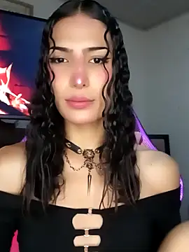 Snapshot of Lanna_hott_ chatting on October 4, 11:44 am Lanna hott online show from October 4, 11:44 am