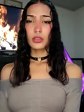 Lanna hott  online show from October 11, 7:27 pm