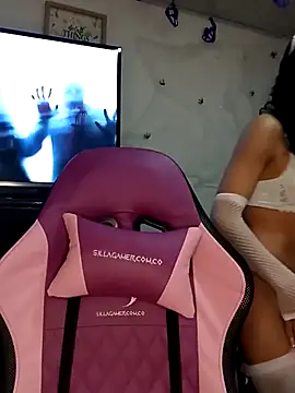 Lanna hott  online show from October 25, 7:31 pm