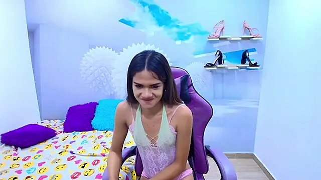 DEMI LEED online show from October 2, 2:28 pm