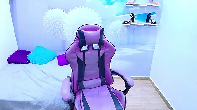 DEMI LEED online show from October 10, 1:23 pm