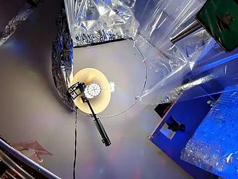 gurlnips online show from October 11, 6:16 am