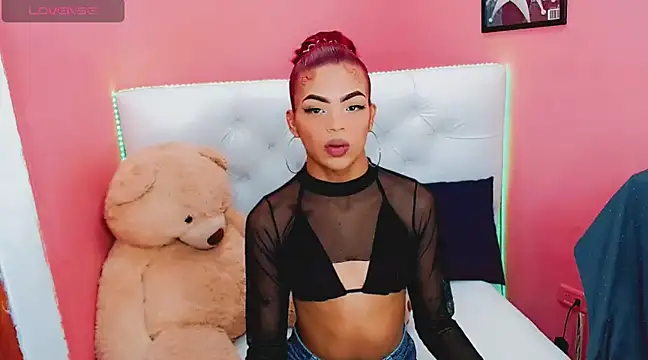 Snapshot of alexa-xxx- chatting on December 30, 8:04 pm alexa-xxx- online show from December 30, 8:04 pm