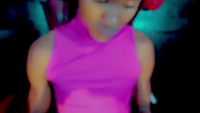 Snapshot of Kendall_hornyy chatting on February 15, 11:50 am Kendall hornyy online show from February 15, 11:50 am
