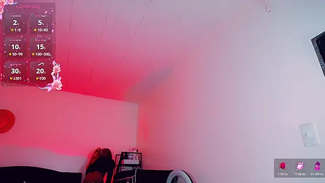 Kendall hornyy online show from October 24, 7:19 pm