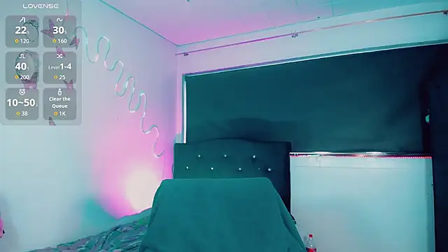 Kendall hornyy online show from February 7, 8:26 pm