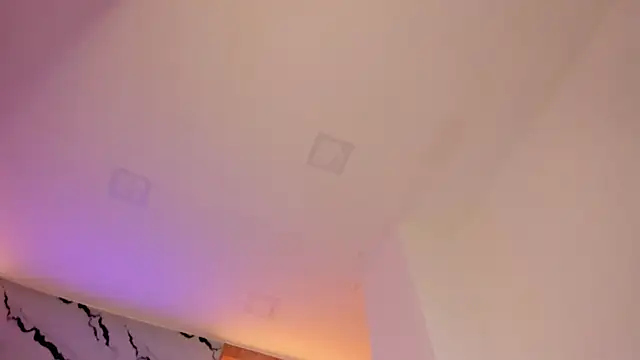 Snapshot of Isabel_Escorcia chatting on September 12, 2:24 pm Isabel Escorcia online show from September 12, 2:24 pm