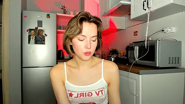 Snapshot of Niky__Jess chatting on March 6, 8:16 am Niky Jess online show from March 6, 8:16 am
