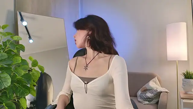 Snapshot of Niky__Jess chatting on October 13, 2:39 pm Niky Jess online show from October 13, 2:39 pm