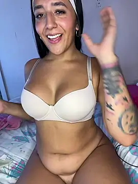 Manusomer online show from May 24, 4:37 pm