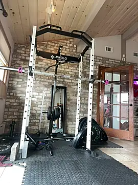 Snapshot of LushianaFitness chatting on March 15, 3:25 pm LushianaFitness online show from March 15, 3:25 pm