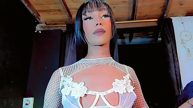 Snapshot of HELEM__S7 chatting on February 4, 8:13 am HELEM S7 online show from February 4, 8:13 am