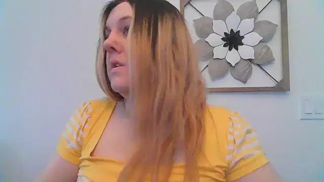 Snapshot of PuckBunny17 chatting on February 28, 5:59 pm PuckBunny17 online show from February 28, 5:59 pm