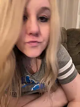 PuckBunny17 online show from October 16, 5:08 am