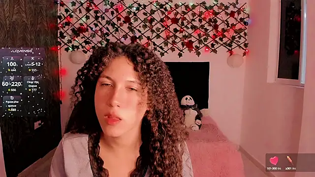 Snapshot of Lilith_Miller21 chatting on September 28, 8:19 pm Lilith Miller21 online show from September 28, 8:19 pm