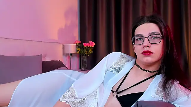 Snapshot of Alfreda_Mills chatting on February 7, 9:15 pm Alfreda Mills online show from February 7, 9:15 pm