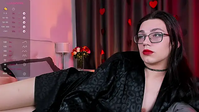 Snapshot of Alfreda_Mills chatting on February 15, 10:00 pm Alfreda Mills online show from February 15, 10:00 pm