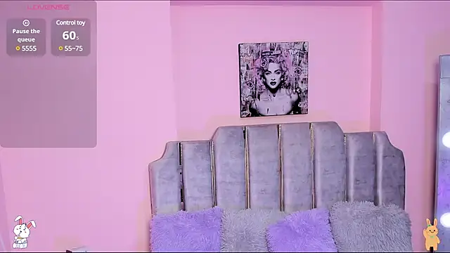 Snapshot of karol_noa chatting on December 30, 3:47 am karol noa online show from December 30, 3:47 am