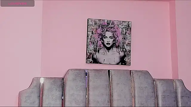 Snapshot of karol_noa chatting on February 4, 3:22 am karol noa online show from February 4, 3:22 am
