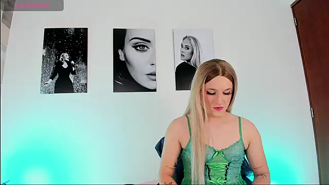 JESSI NAOMI online show from January 25, 3:51 am