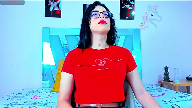 Snapshot of beverly_campbellxxx chatting on March 21, 11:34 pm beverly campbellxxx online show from March 21, 11:34 pm