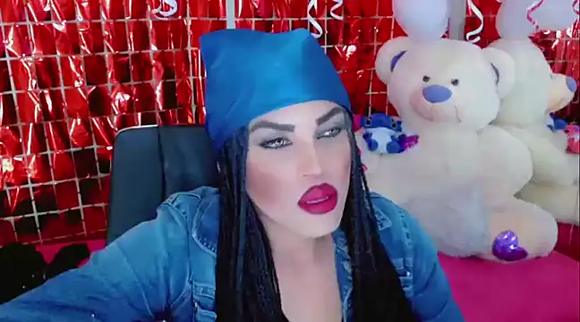 Snapshot of NathaliaCross chatting on February 18, 8:37 pm NathaliaCross online show from February 18, 8:37 pm