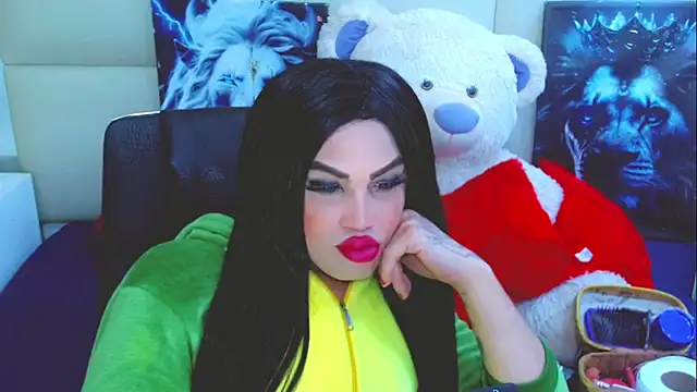 Snapshot of NathaliaCross chatting on September 18, 12:16 am NathaliaCross online show from September 18, 12:16 am