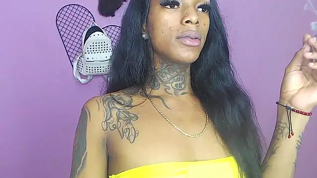 Snapshot of badgirls_cx chatting on December 23, 8:14 pm badgirls cx online show from December 23, 8:14 pm