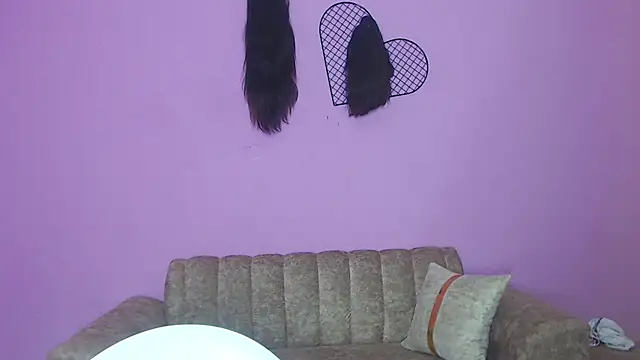 Snapshot of badgirls_cx chatting on February 26, 11:09 am badgirls cx online show from February 26, 11:09 am