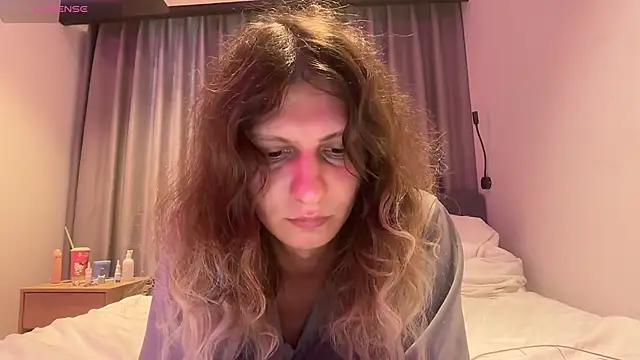 Alice Pinkhead online show from February 16, 9:07 am