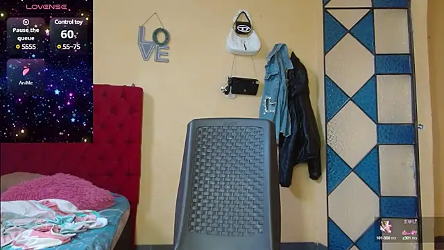 Snapshot of cristinamontiel chatting on February 13, 2:20 pm cristinamontiel online show from February 13, 2:20 pm