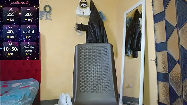 Snapshot of cristinamontiel chatting on February 27, 2:32 pm cristinamontiel online show from February 27, 2:32 pm