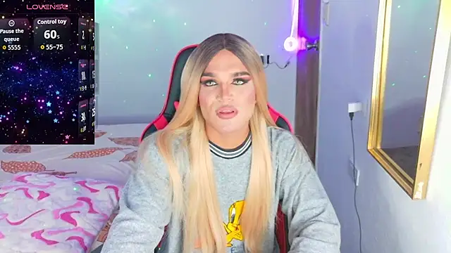AllisonsweetZ online show from October 13, 1:55 pm