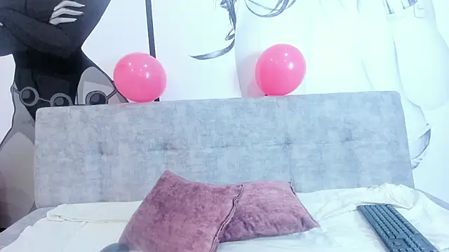 Snapshot of Siena_morales chatting on February 14, 4:31 pm Siena morales online show from February 14, 4:31 pm