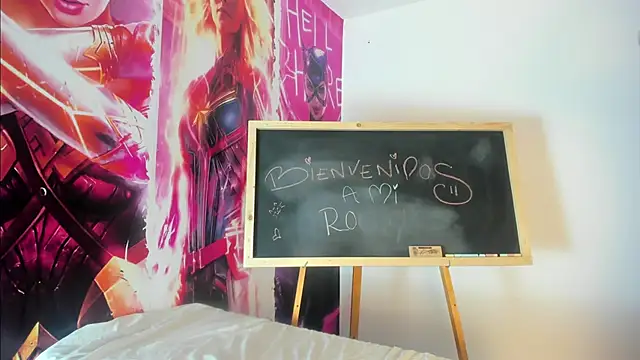 Snapshot of Siena_morales chatting on March 11, 3:12 pm Siena morales online show from March 11, 3:12 pm