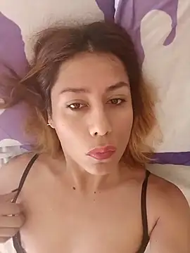 Snapshot of Yerucita chatting on March 5, 9:09 pm Yerucita online show from March 5, 9:09 pm