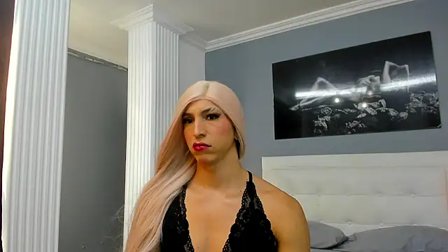 Snapshot of isa_lancaster chatting on February 22, 7:47 pm isa lancaster online show from February 22, 7:47 pm