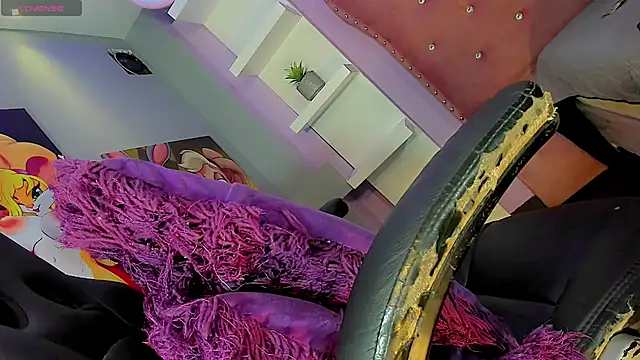 HannySophia online show from December 12, 9:26 pm