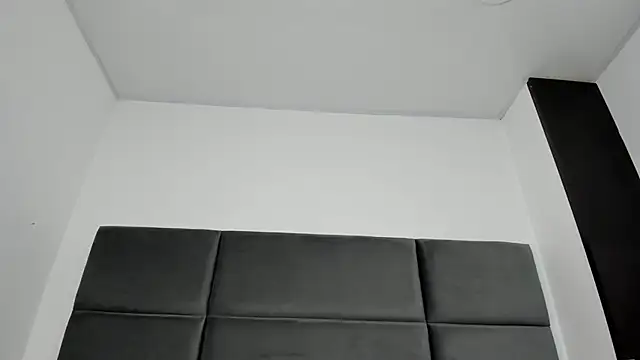 Snapshot of Lizz_Luna chatting on October 8, 2:51 pm Lizz Luna online show from October 8, 2:51 pm