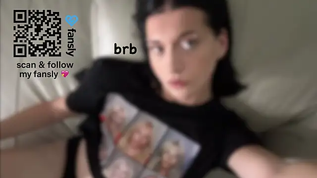 Vailyreb  online show from October 13, 8:42 pm