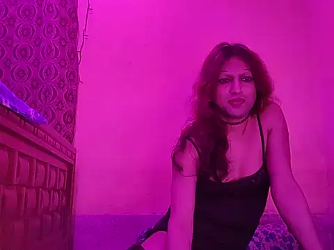 Snapshot of MmmMonikaBabie chatting on December 14, 8:20 pm MmmMonikaBabie online show from December 14, 8:20 pm