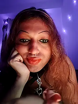 Snapshot of MmmMonikaBabie chatting on September 17, 4:34 pm MmmMonikaBabie online show from September 17, 4:34 pm