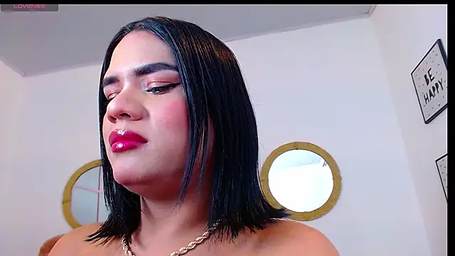 Snapshot of zoe_hecate_sexx chatting on October 3, 4:45 am zoe hecate sexx online show from October 3, 4:45 am