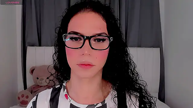 Snapshot of gatitavenecis chatting on September 20, 1:49 pm gatitavenecis online show from September 20, 1:49 pm