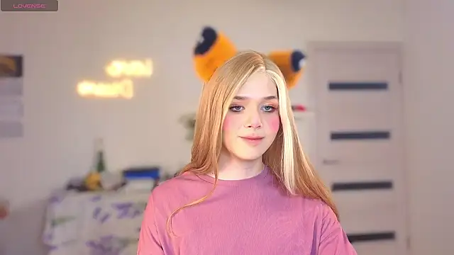  yourFoxy  online show from October 12, 2:19 pm